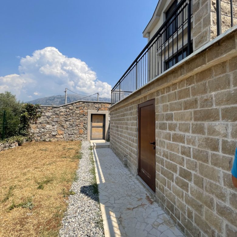 Townhouses for Sale in Vranovici - Kotor — Montenegro
