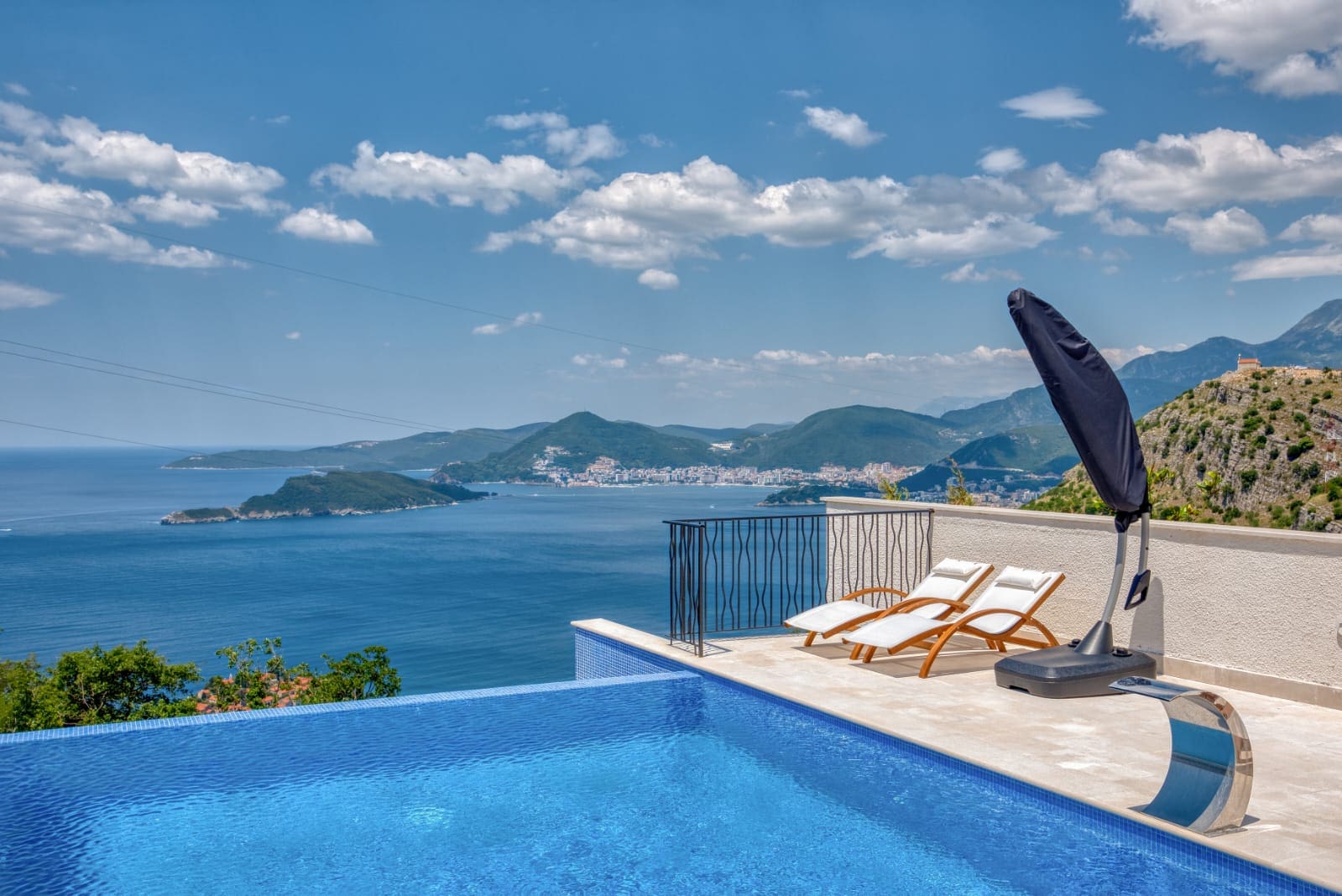 Montenegro Luxusvillen mit Panoramablick — Montenegro
