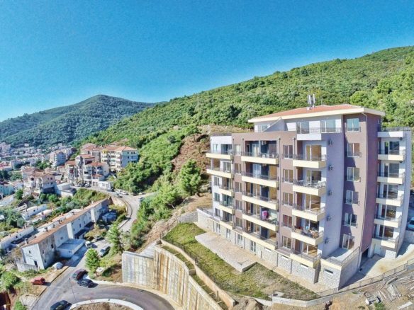 Potpuno novi stanovi na prodaju u Budvi