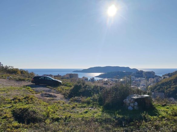 Spacious Land with Renovation-Ready House for Sale in Becici
