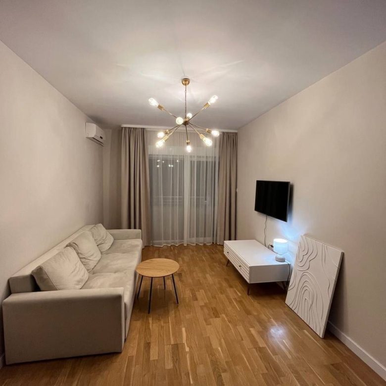 1-Zimmer-Wohnung in Bečići mit Meeres- und Bergblick, Montenegro