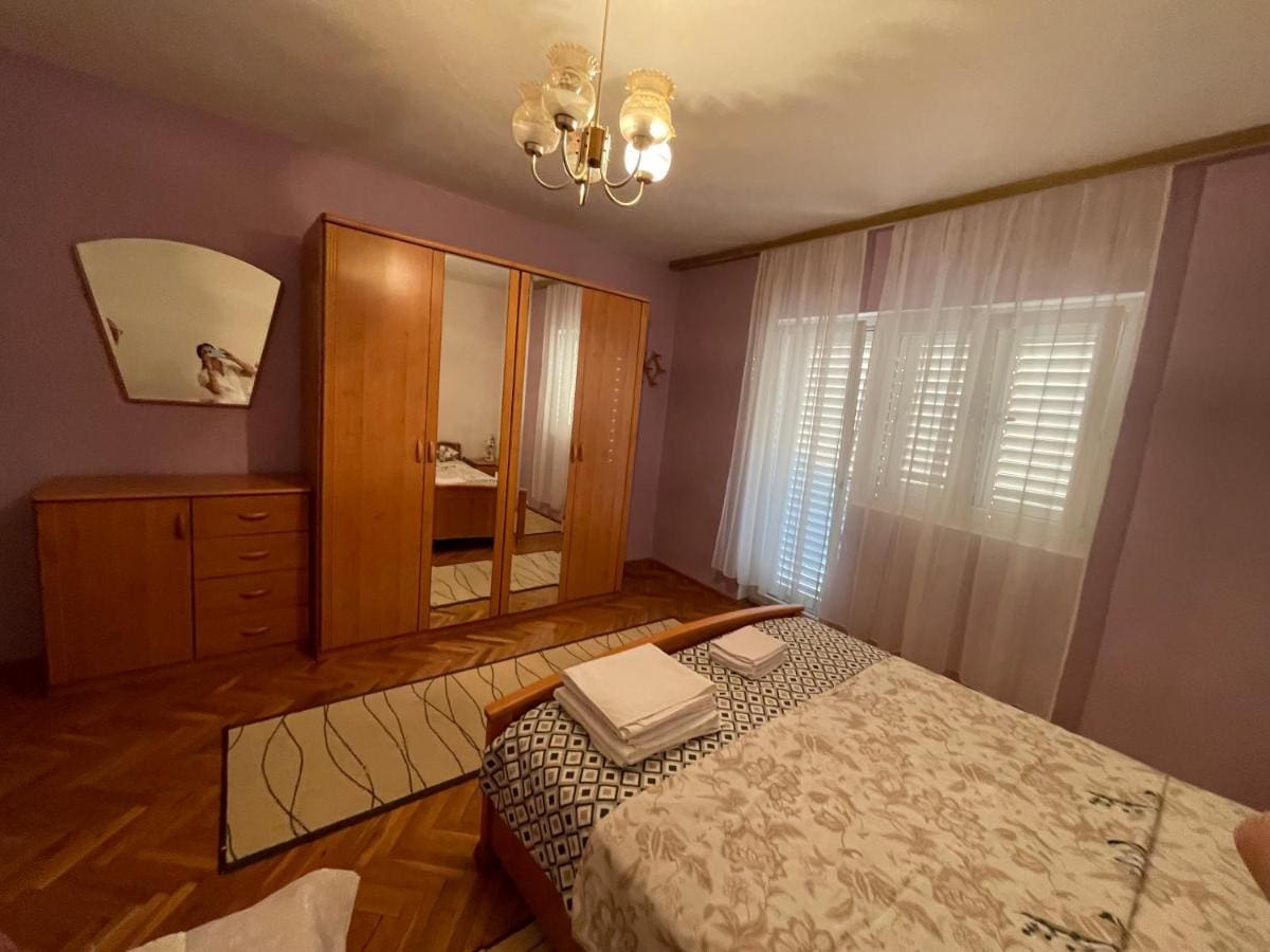 Spacious House with Sea View in Tivat — Montenegro