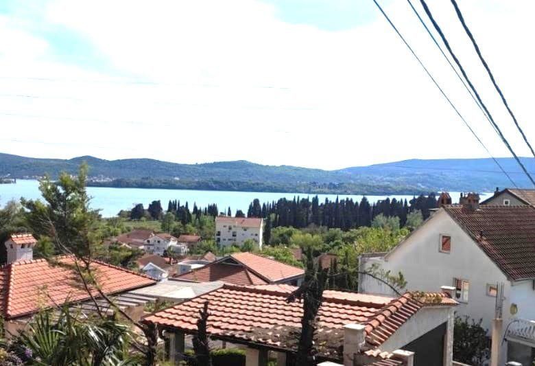 Spacious House with Sea View in Tivat — Montenegro