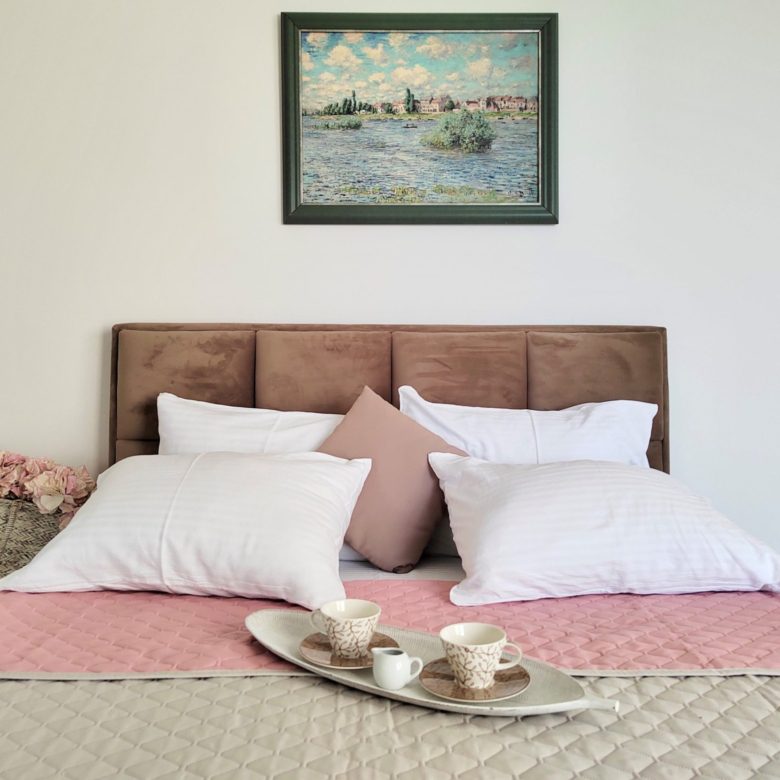 Spacious 2-Bedroom Apartment — Montenegro