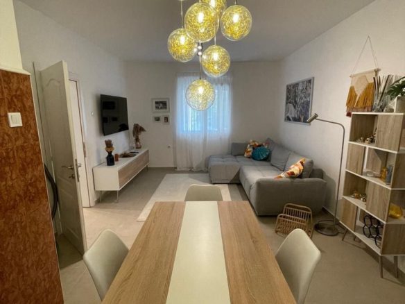 Spacious 108m² Apartment with Private Garden
