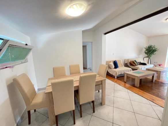 Spacious 122m² Apartment for Sale in Sutomore