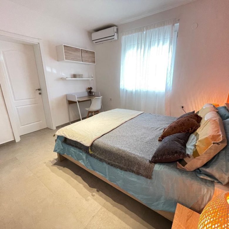 Spacious 108m² Apartment with Private Garden — Montenegro