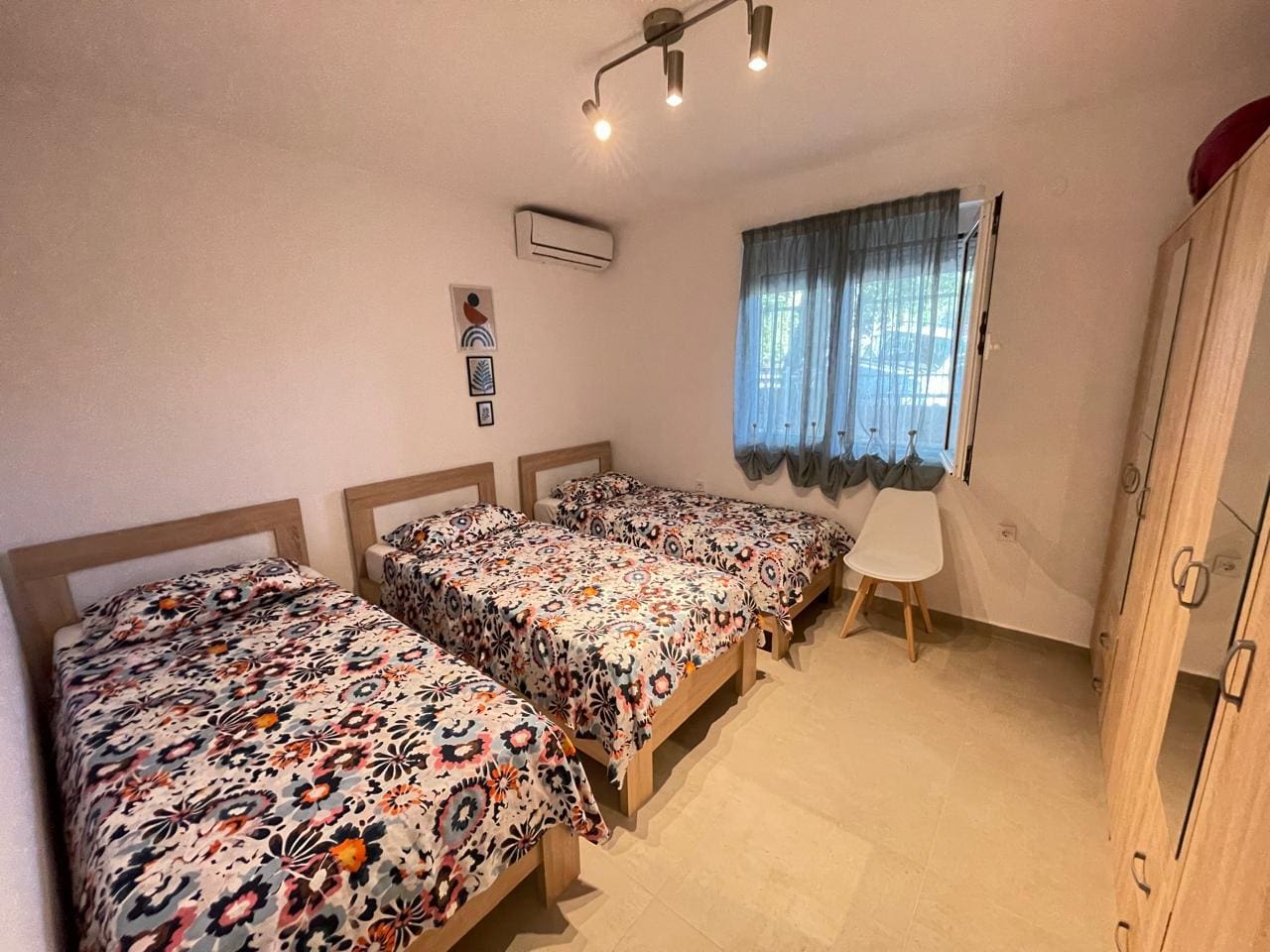 Spacious 108m² Apartment with Private Garden — Montenegro