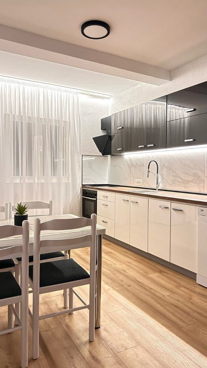 MREproperty (1) Cozy 2-Bedroom Apartment in Bar