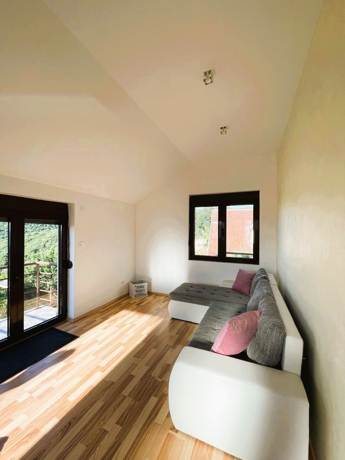 Sea-View House for Sale in Utjeha Bar – 145 m² Home — Montenegro