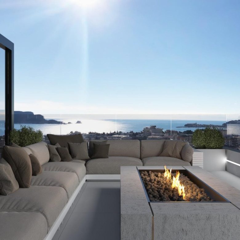 Luxurious Penthouse in Budva with Panoramic Views