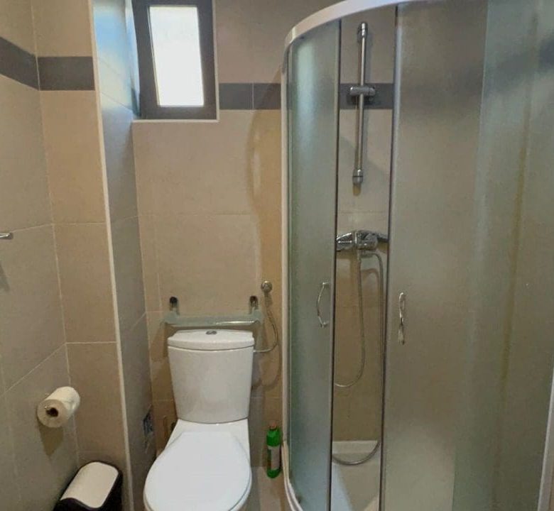 Ein-Zimmer-Wohnung mit Meerblick in Przno — Montenegro