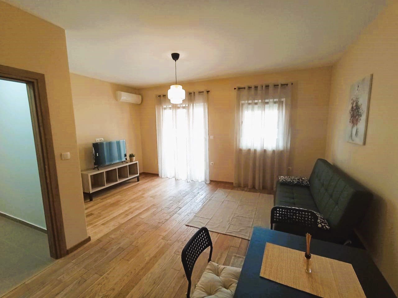 Satılık Rahat 1 Yatak Odalı Daire — Karadağ