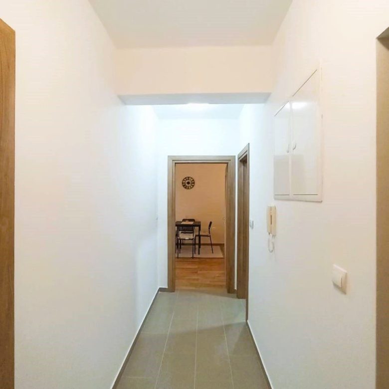 Satılık Rahat 1 Yatak Odalı Daire — Karadağ