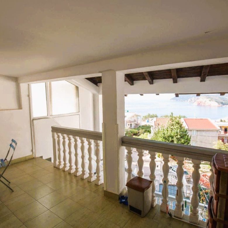 House for Sale in Sutomore — Montenegro