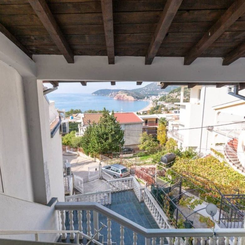 House for Sale in Sutomore — Montenegro