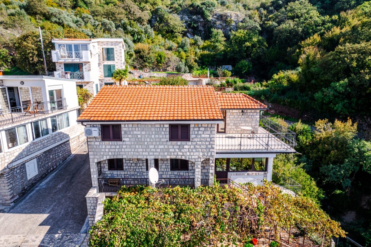 3-Story House for Sale in Čučici – Bečići, Montenegro