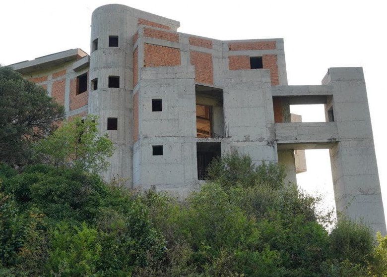 Luxurious 5-Bedroom Villa on the Cliff in Budva — Montenegro