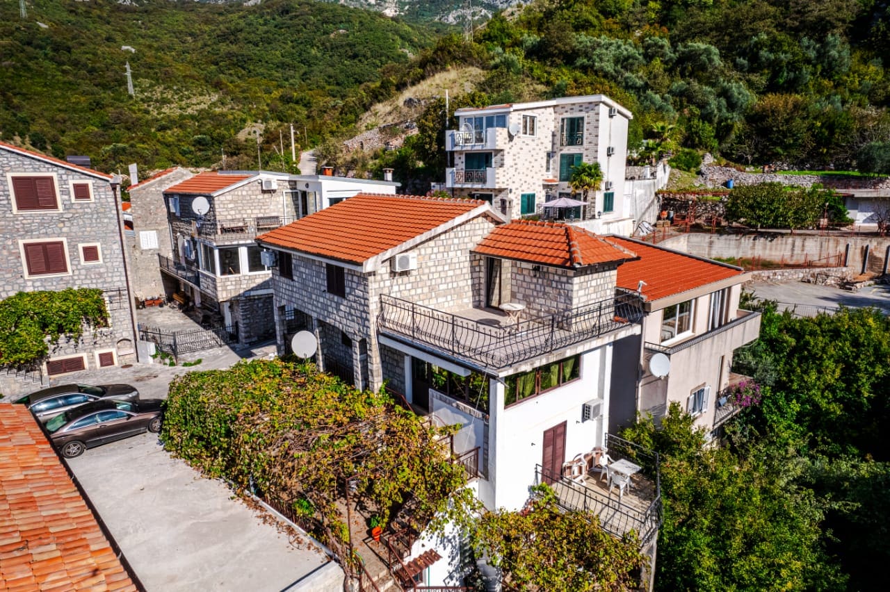 3-Story House for Sale in Čučici – Bečići, Montenegro