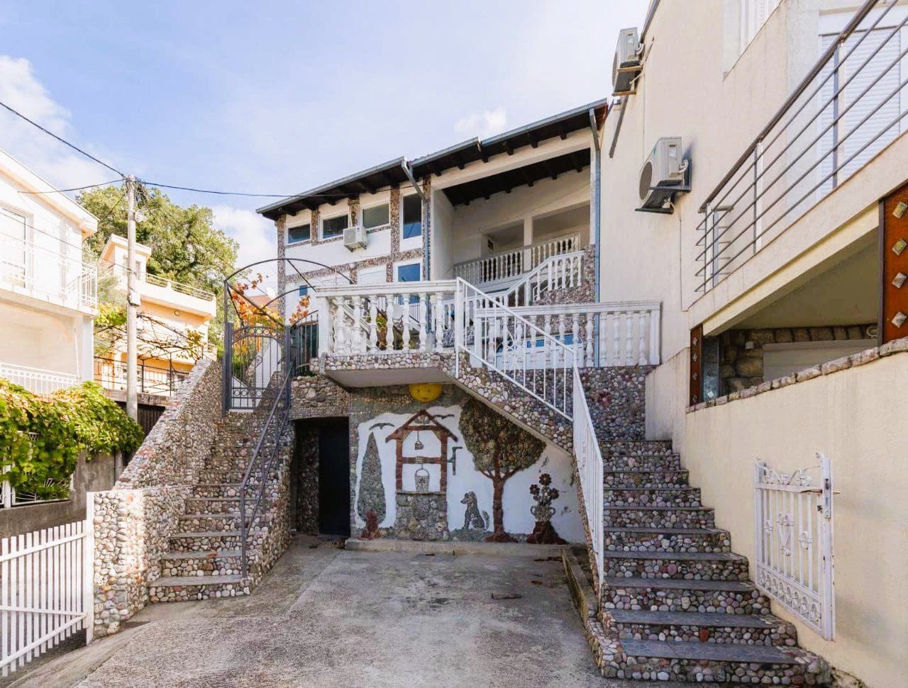House for Sale in Sutomore — Montenegro