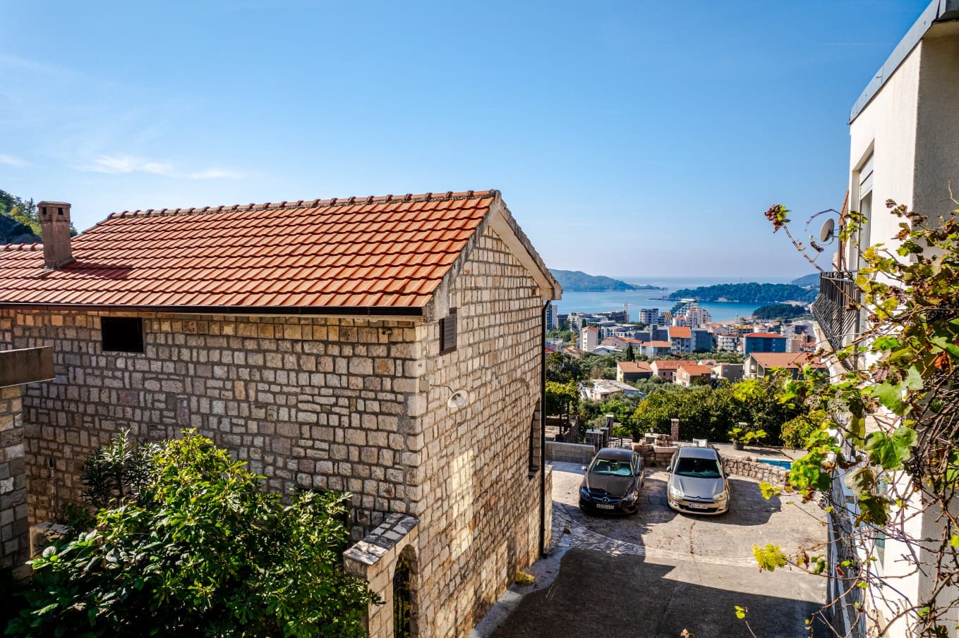 3-Story House for Sale in Čučici – Bečići, Montenegro