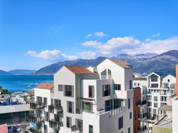 Stunning Two-Bedroom Apartment in Tivat