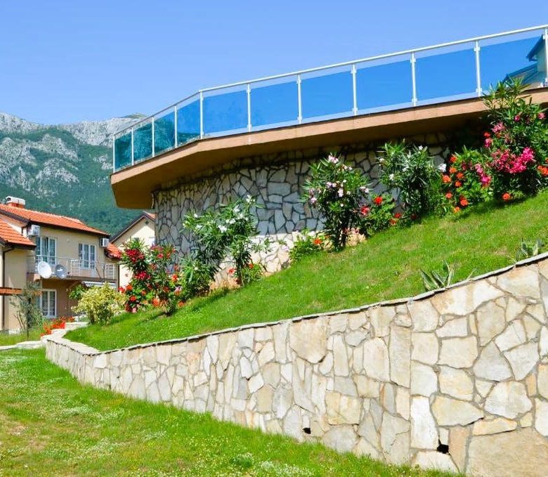 🌿 Townhouse for Sale in Bar-Zupci with Sea Views, Garden, Garage & Pool – Gated Community — Montenegro