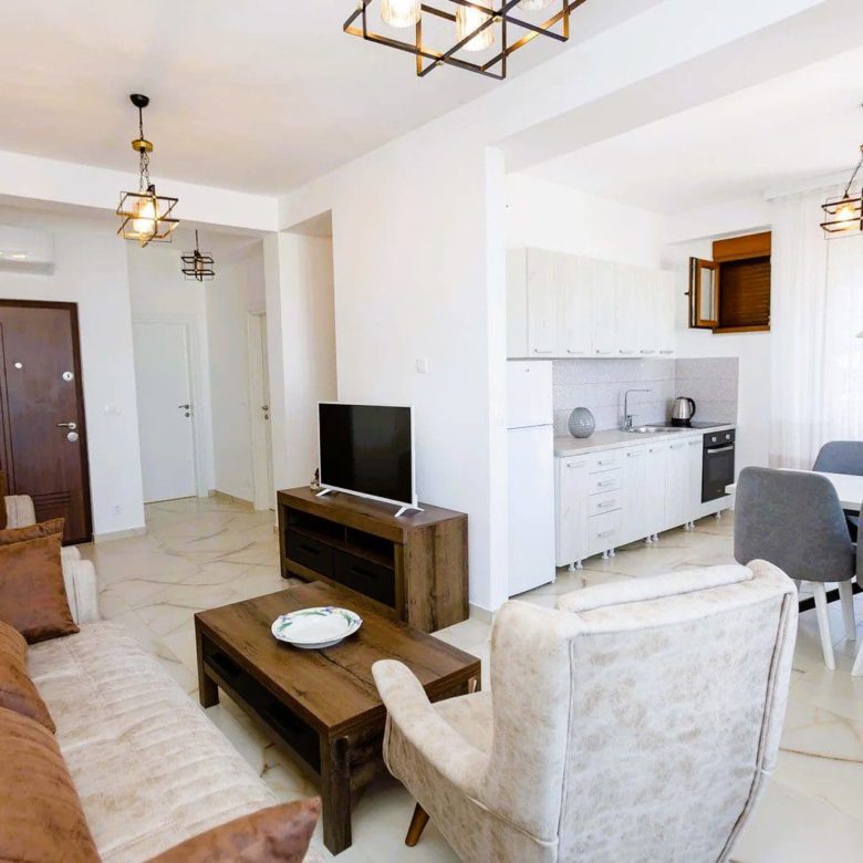 Apartment for Sale in Utjeha Bar – Rare Opportunity Near the Adriatic