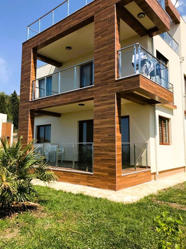 MRE-property (1) House for sale in Bar with pool