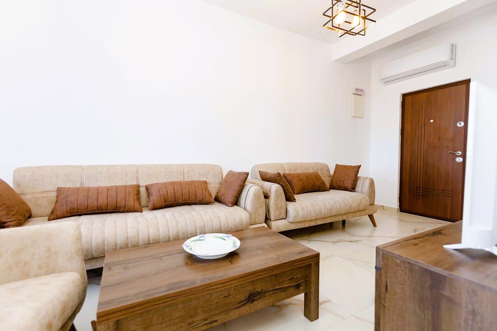 Apartment for Sale in Utjeha Bar – Rare Opportunity Near the Adriatic — Montenegro