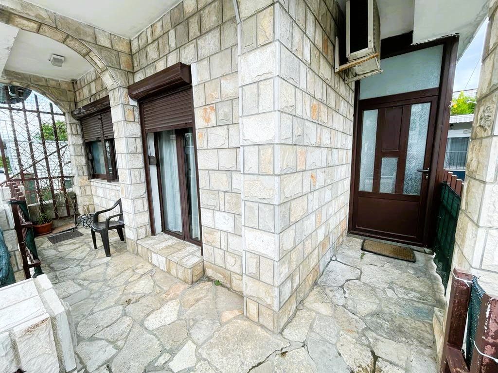 Charming Apartment for Sale in Bar – 1 Bedroom, Near the Sea — Montenegro