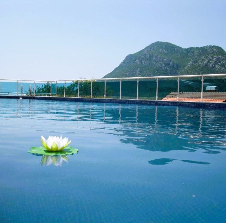 🌿 Townhouse for Sale in Bar-Zupci with Sea Views, Garden, Garage & Pool – Gated Community — Montenegro