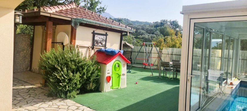 Vila na prodaju u Baru, Crna Gora — Crna Gora