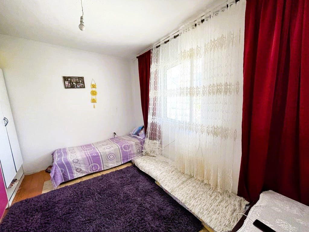 🏡 Charming Family House for Sale in Sutomore – Peaceful Location, Mountain View — Montenegro