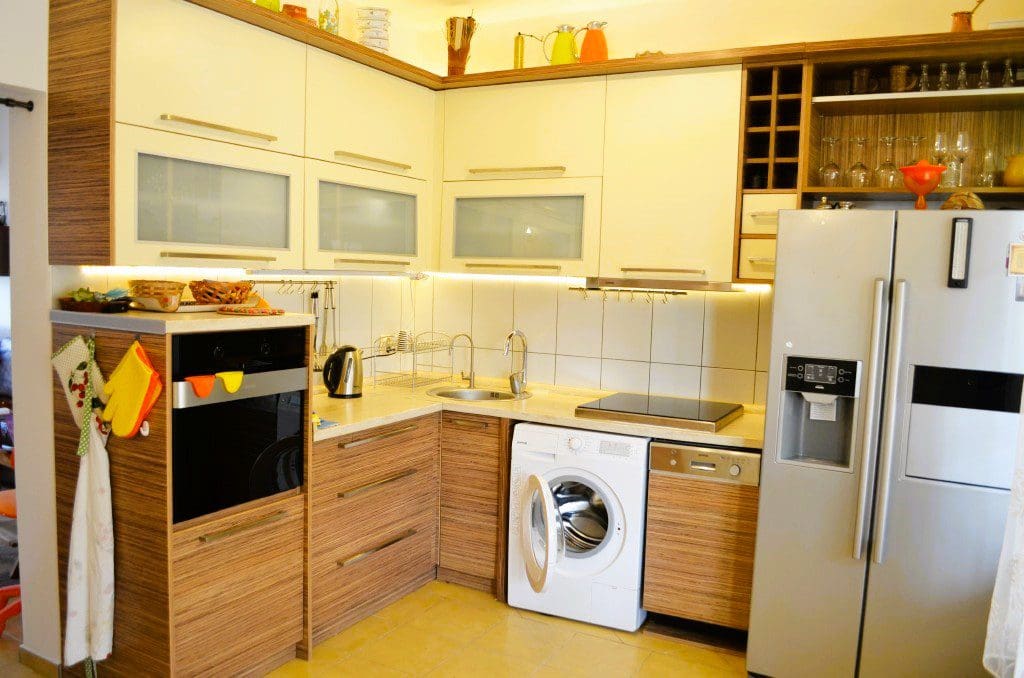 🌿 Townhouse for Sale in Bar-Zupci with Sea Views, Garden, Garage & Pool – Gated Community — Montenegro