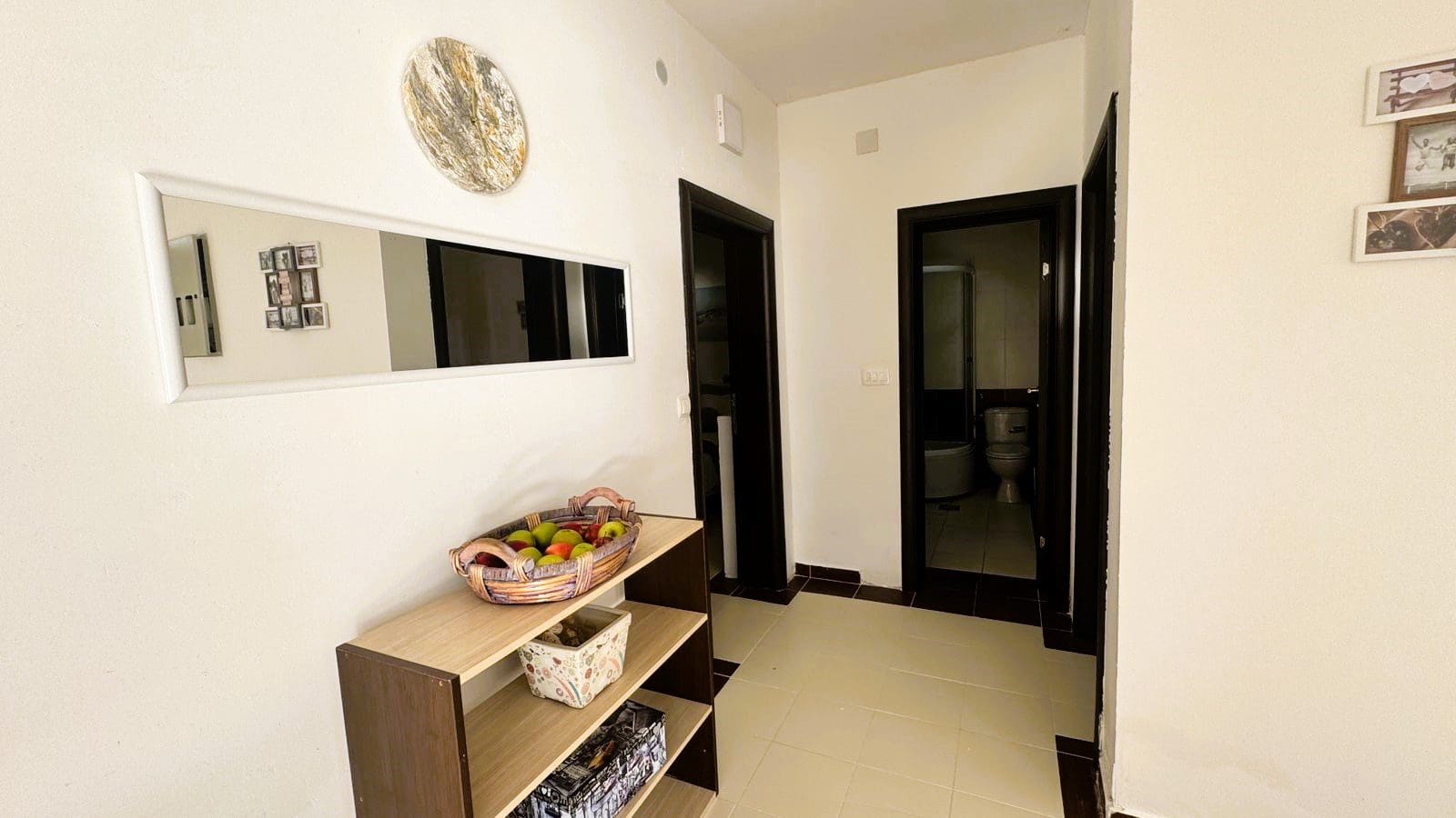 🏡 Karadağ'da Ev Satın Al – Bar'da Satılık Büyüleyici Deniz Manzaralı Ev — Karadağ