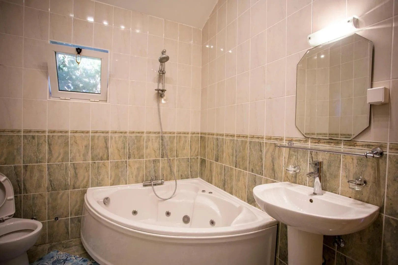 Four-Story Aparthotel for Sale in Sutomore — Montenegro
