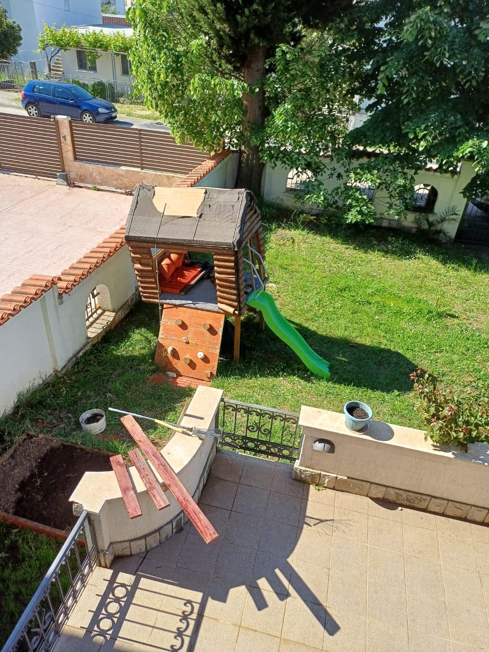 Four-Story Aparthotel for Sale in Sutomore — Montenegro