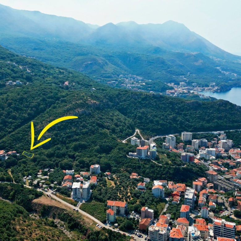 Land Plot for Sale in Bečići — Becici