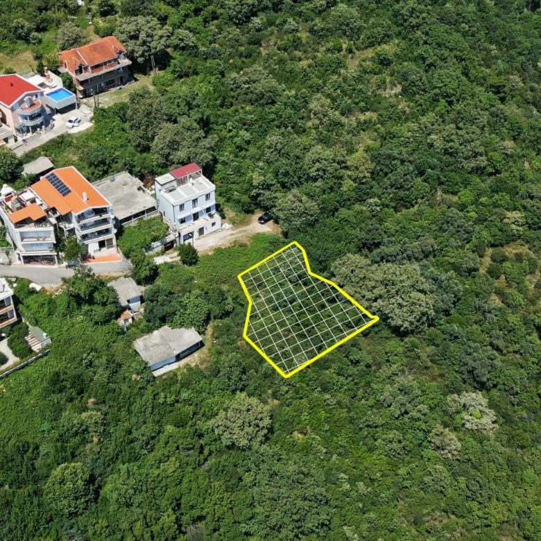 Land Plot for Sale in Bečići — Becici
