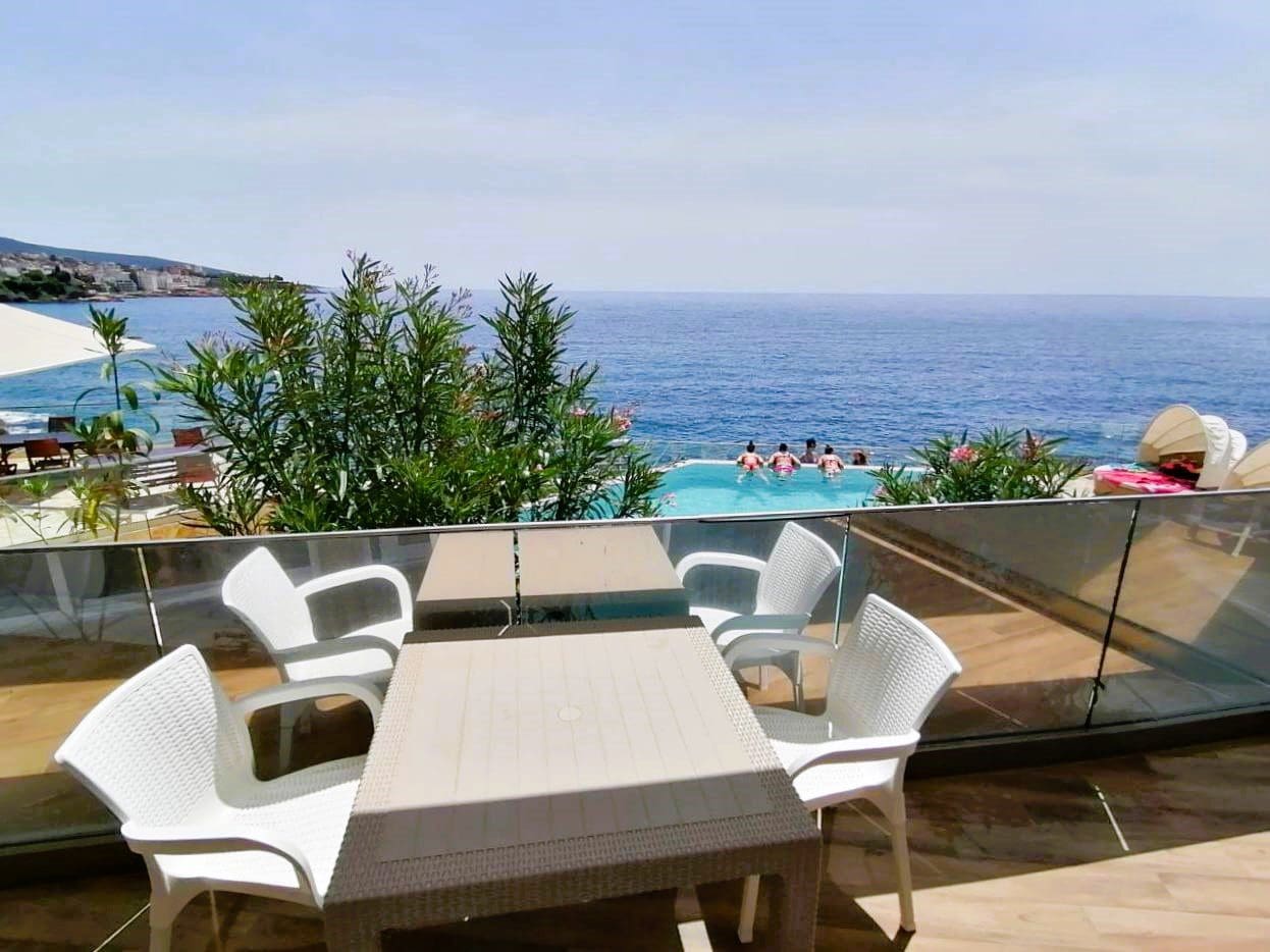 Двухкомнатная квартира в Добра-Воде, первая линия | 110 м² эксклюзив 🏖️