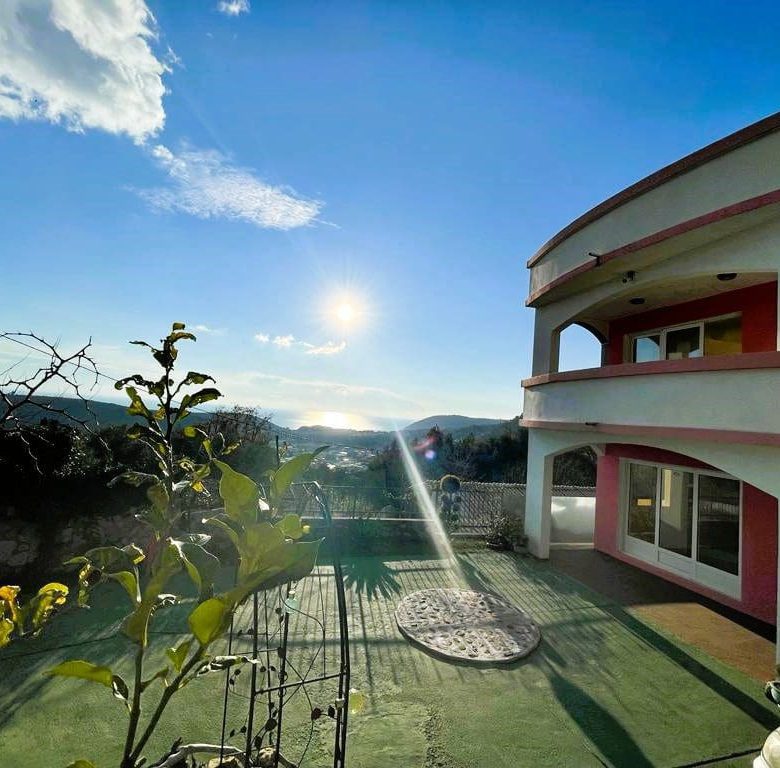 🏡 Sea View Property in Sutomore –For Sale  210m² Home with Rooftop Terrace — Montenegro