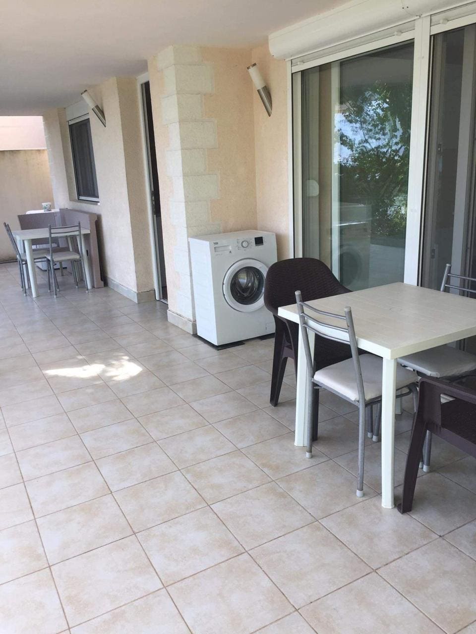 Dom nad morzem na sprzedaż w Krašići, Czarnogóra – panoramiczne widoki i apartamenty gościnne — Czarnogóra