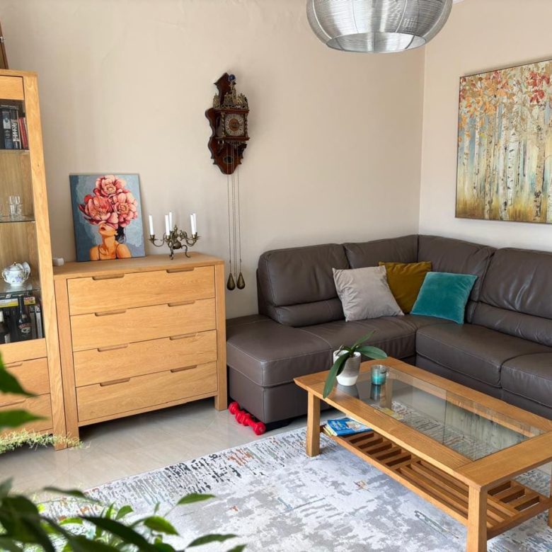 🏡 Затишний будинок на продаж у Зеленому Поясі Бар – Мебльований, 107 м², Чудове Розташування — Чорногорія