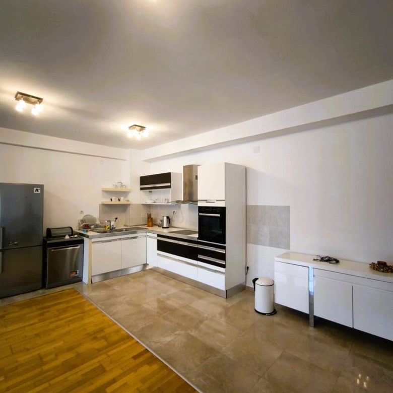 Spacious 2 Bedroom Apartment Budva Sea View | 107m² | Ideal Budva Home — Montenegro