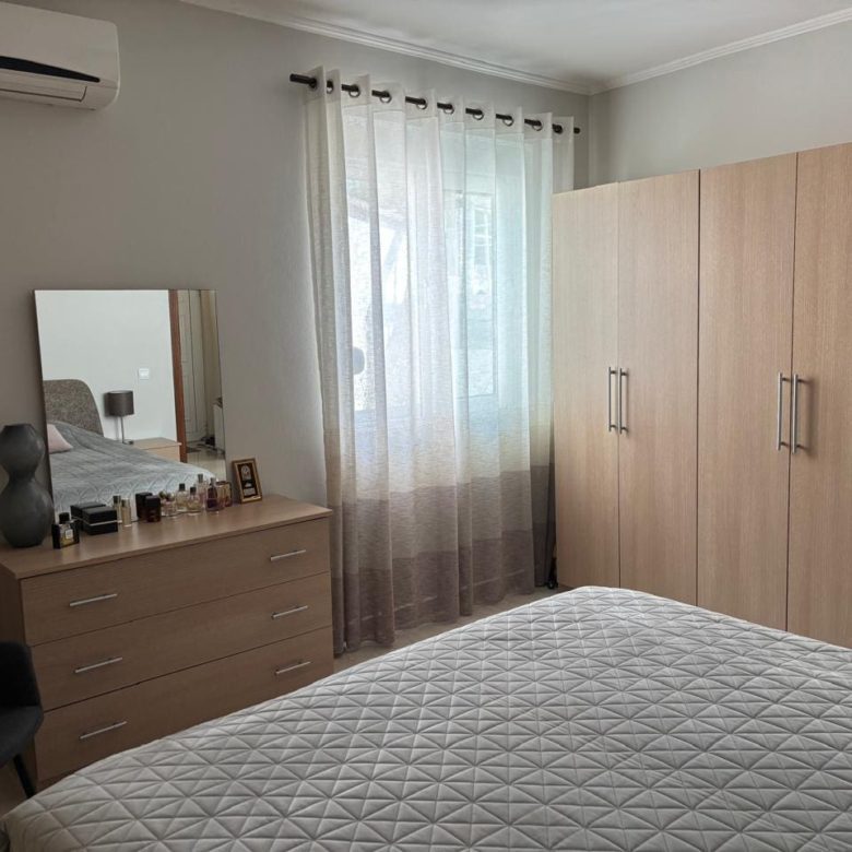 🏡 Затишний будинок на продаж у Зеленому Поясі Бар – Мебльований, 107 м², Чудове Розташування — Чорногорія