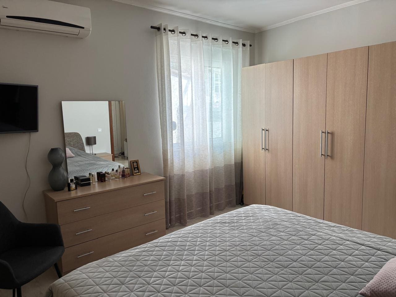 🏡 Затишний будинок на продаж у Зеленому Поясі Бар – Мебльований, 107 м², Чудове Розташування — Чорногорія