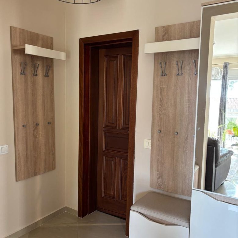 🏡 Затишний будинок на продаж у Зеленому Поясі Бар – Мебльований, 107 м², Чудове Розташування — Чорногорія