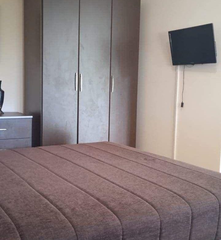 Dom nad morzem na sprzedaż w Krašići, Czarnogóra – panoramiczne widoki i apartamenty gościnne — Czarnogóra