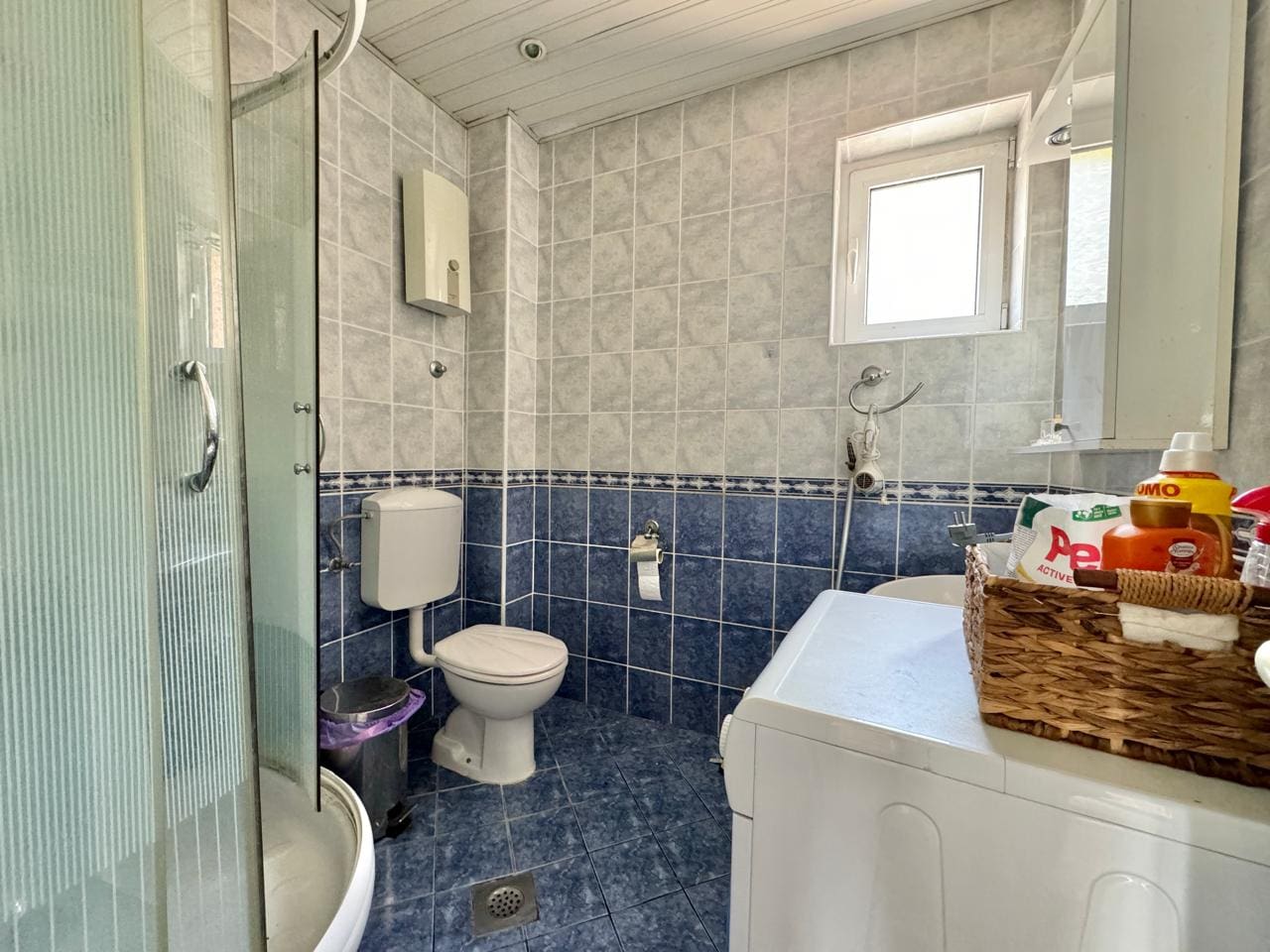 🏠 Dom na sprzedaż w Muo Kotor – Willa z 6 sypialniami z widokiem na morze [382 m²] — Czarnogóra